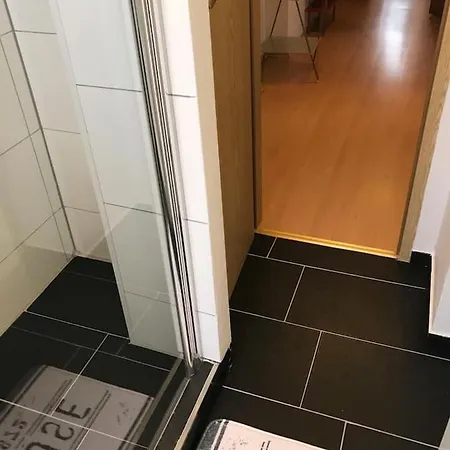 Schoene Grosse Wohnung 2 Schlafzimmer Bis 6 Pax Naehe Stadion Signal Iduna Dortmund Zewnętrze zdjęcie