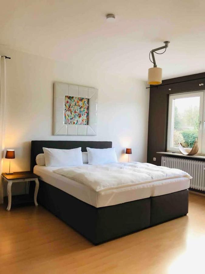 Schoene Grosse 2 Schlafzimmer Bis 6 Pax Naehe Stadion Signal Iduna * Dortmund