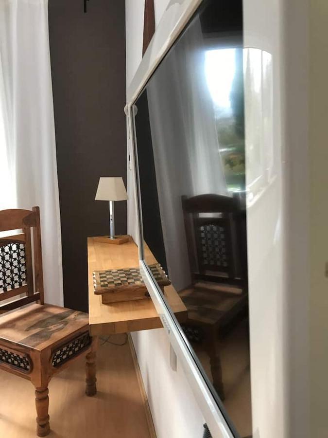 Apartment Schoene Grosse 2 Schlafzimmer Bis 6 Pax Naehe Stadion Signal Iduna *
