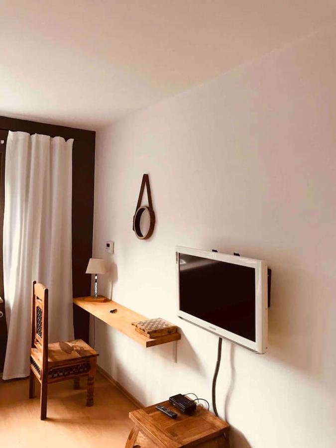 Schoene Grosse 2 Schlafzimmer Bis 6 Pax Naehe Stadion Signal Iduna Apartment *