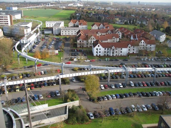Schoene Grosse 2 Schlafzimmer Bis 6 Pax Naehe Stadion Signal Iduna * Dortmund
